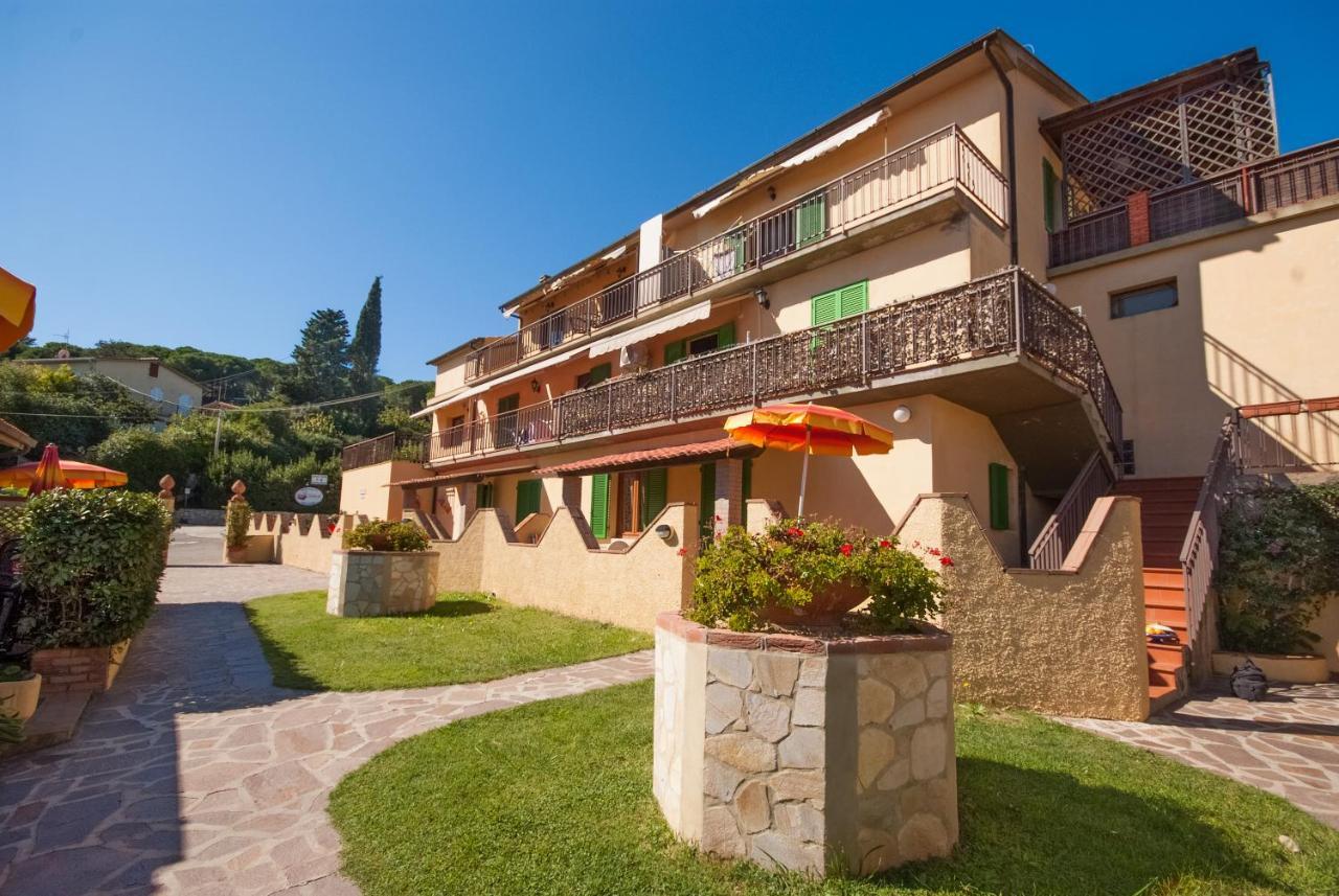 Residence La Valdana Capoliveri  Exterior foto