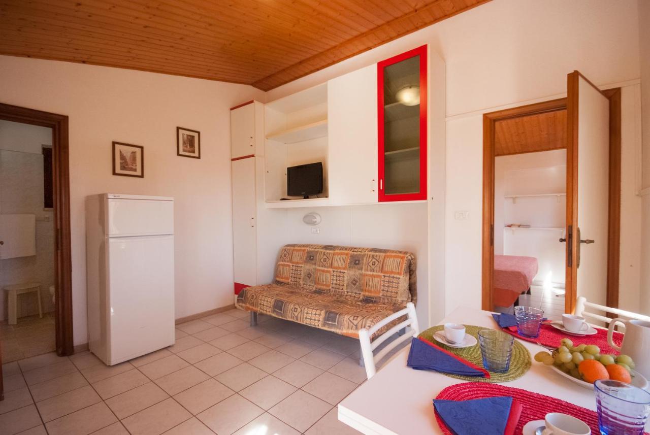 Residence La Valdana Capoliveri  Exterior foto