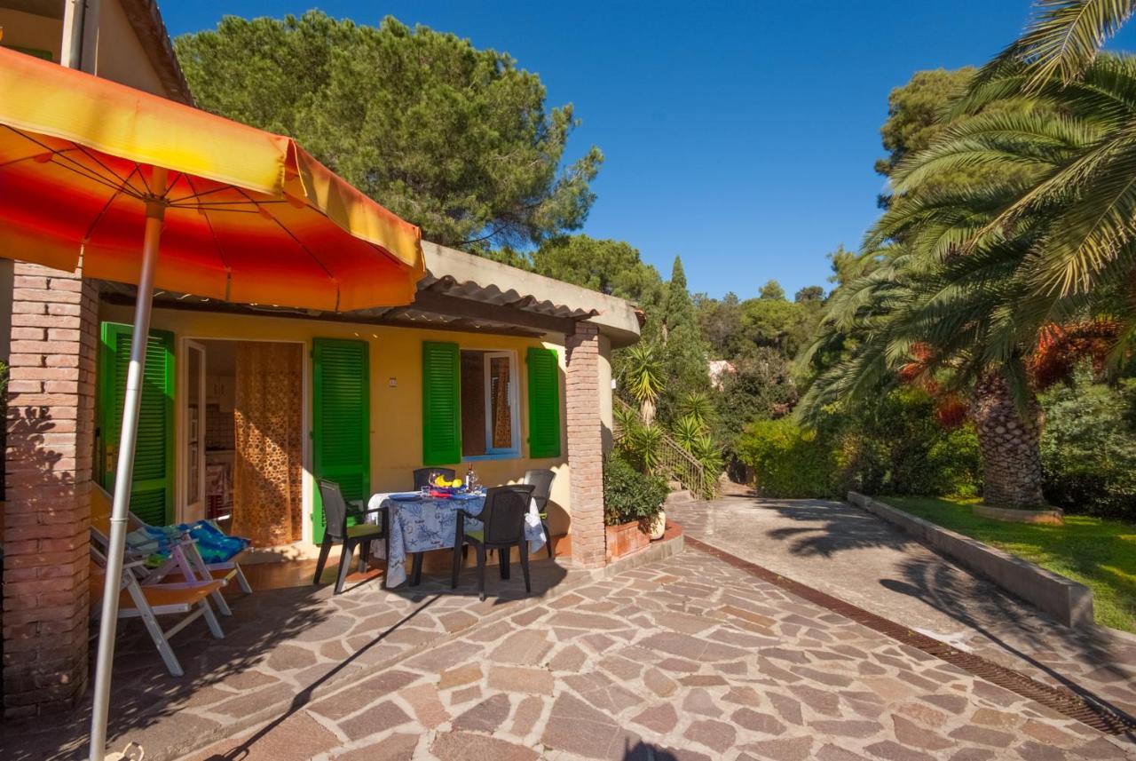 Residence La Valdana Capoliveri  Exterior foto